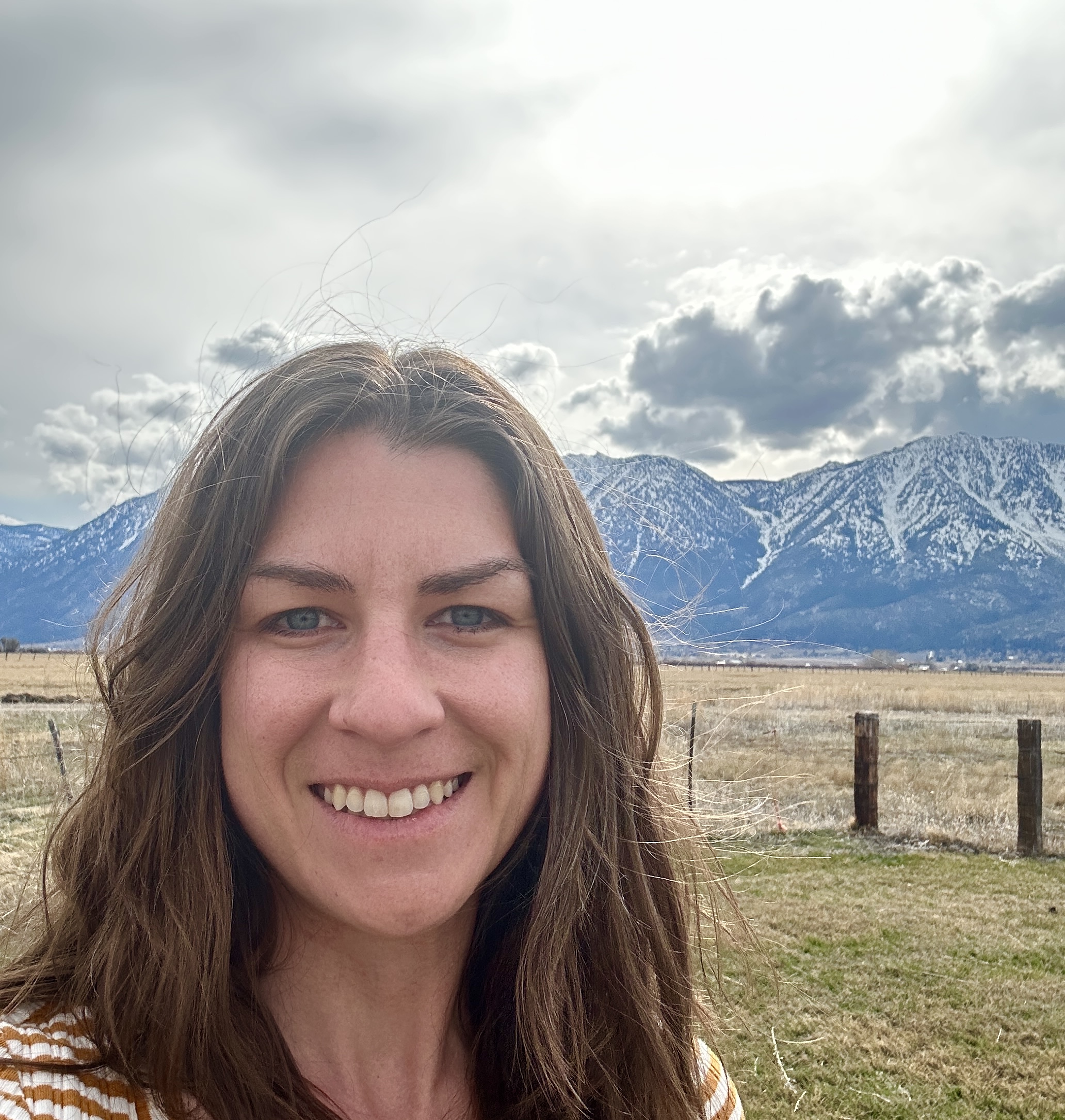 Rebecca Sparagowski headshot